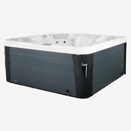 Elk River Three Quarter