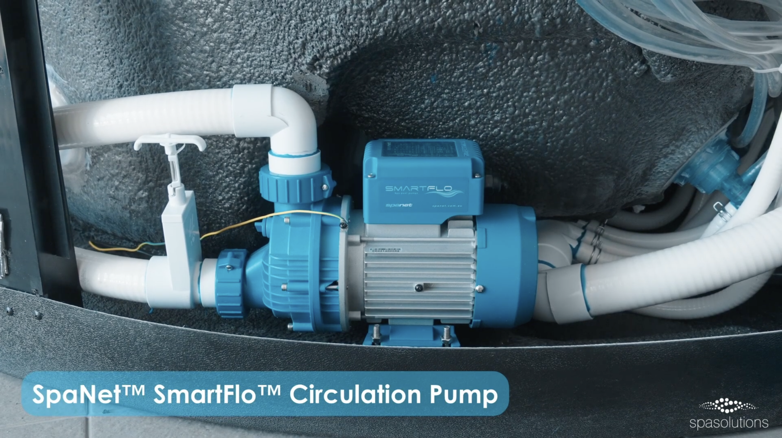 SpaNet™ SmartFlow™ circulation pump inside hot tub